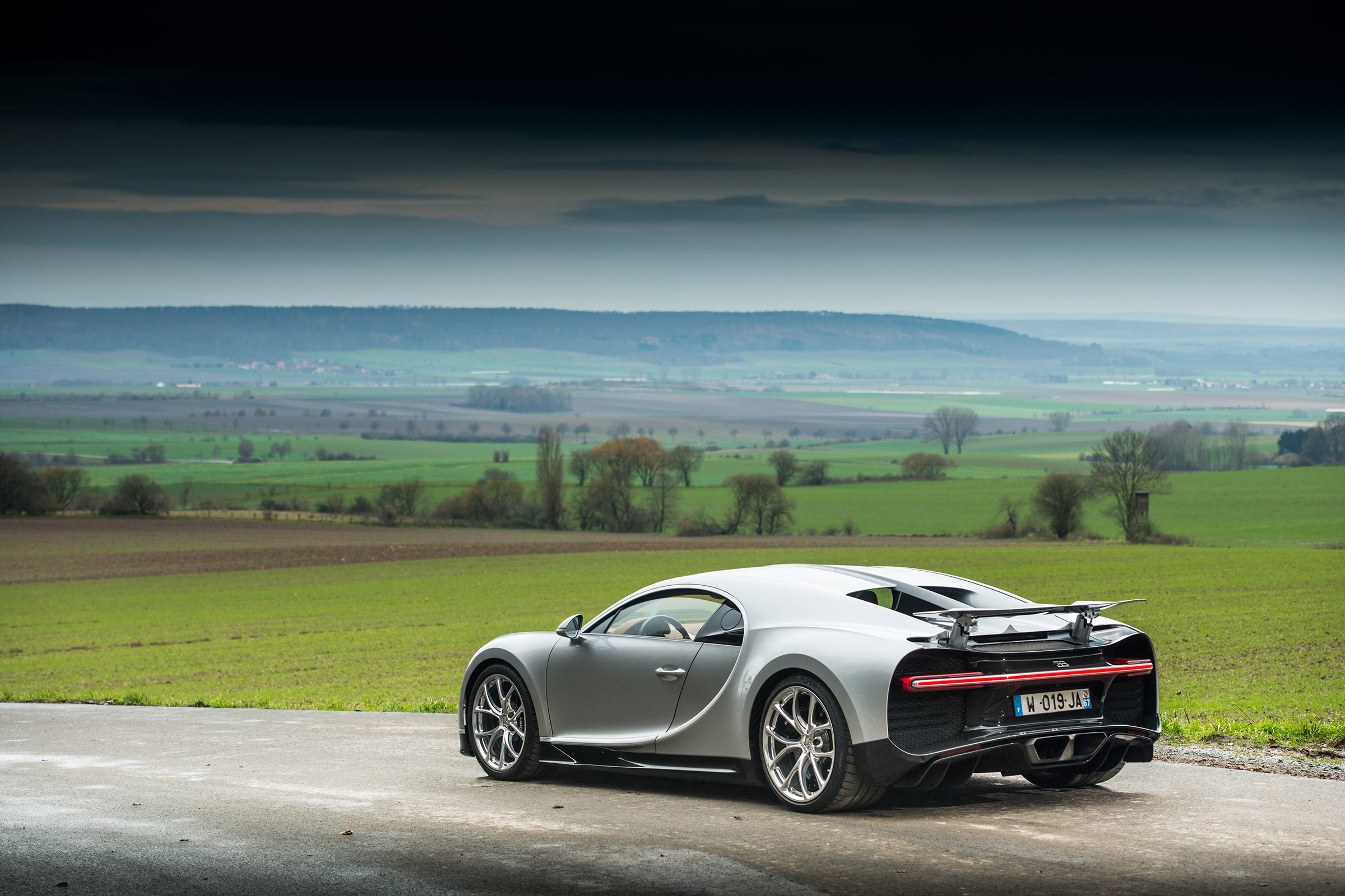 eCoty Bugatti Chiron - rear