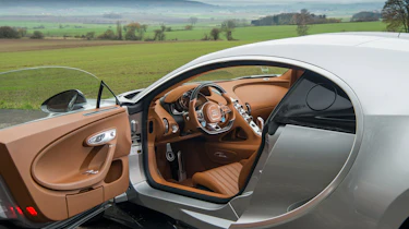eCoty Bugatti Chiron - cabin
