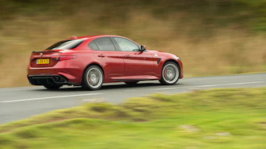eCoty Alfa Romeo Giulia QV - rear