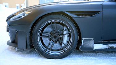 Aston Vanquish winter spy - wheel