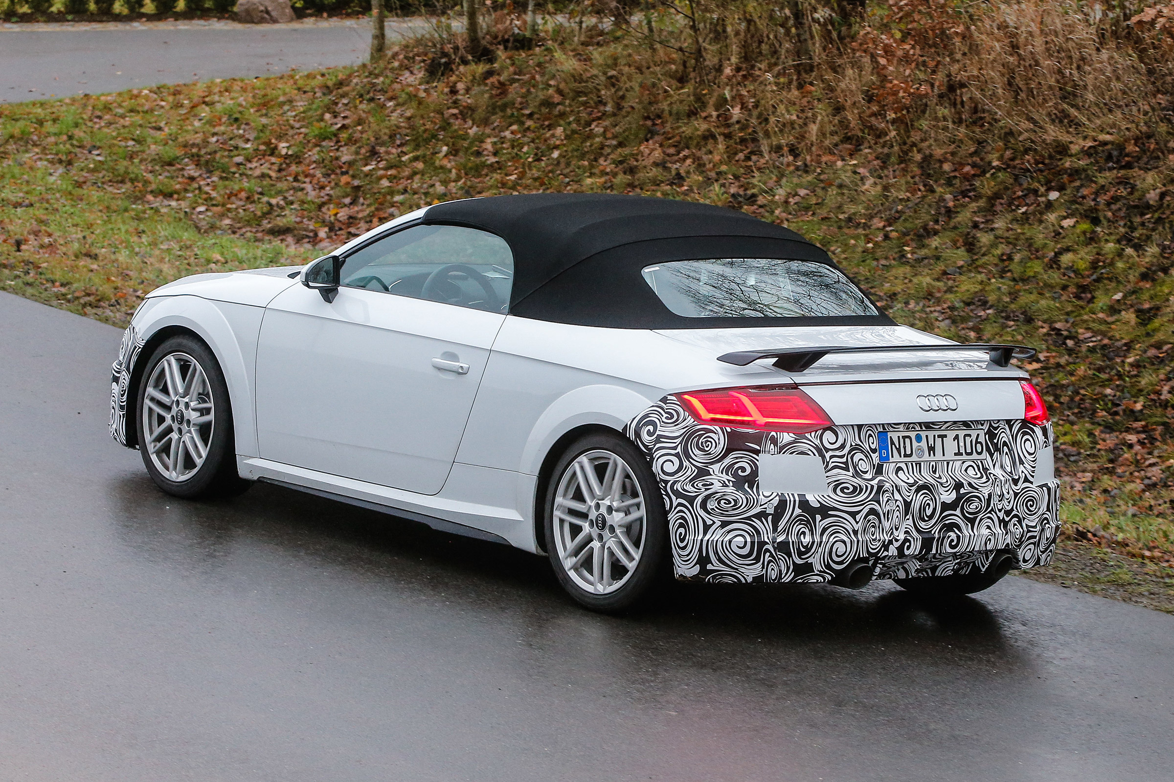 Audi TT spy - roadster rear