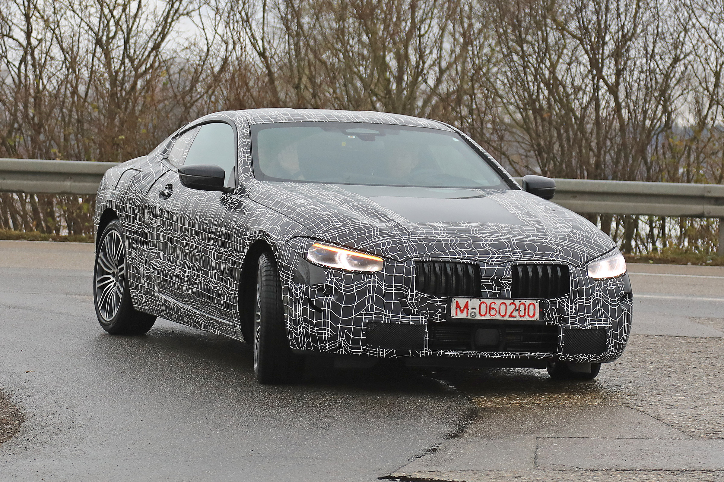 BMW 8-series spy - front