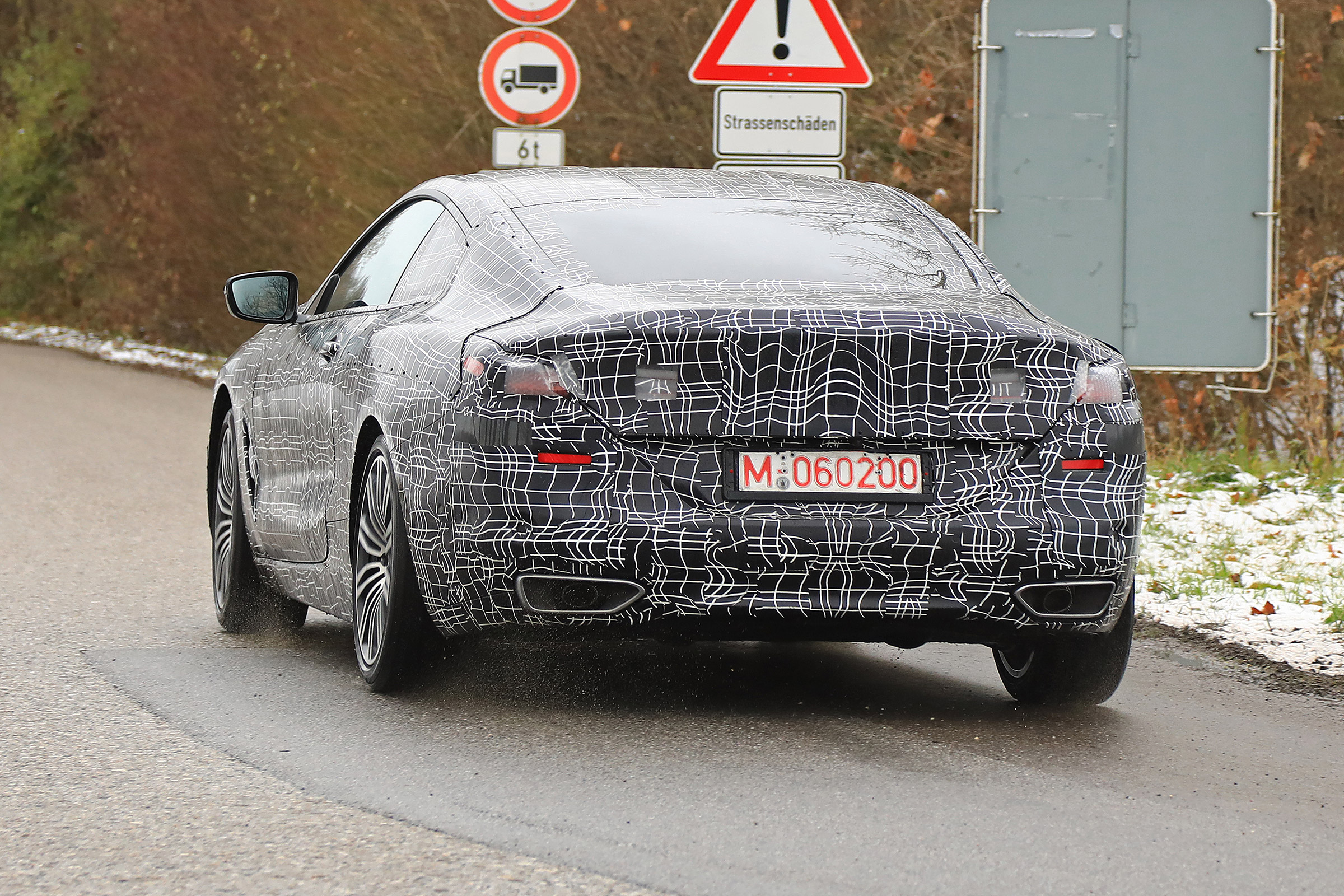 BMW 8-series spy - rear