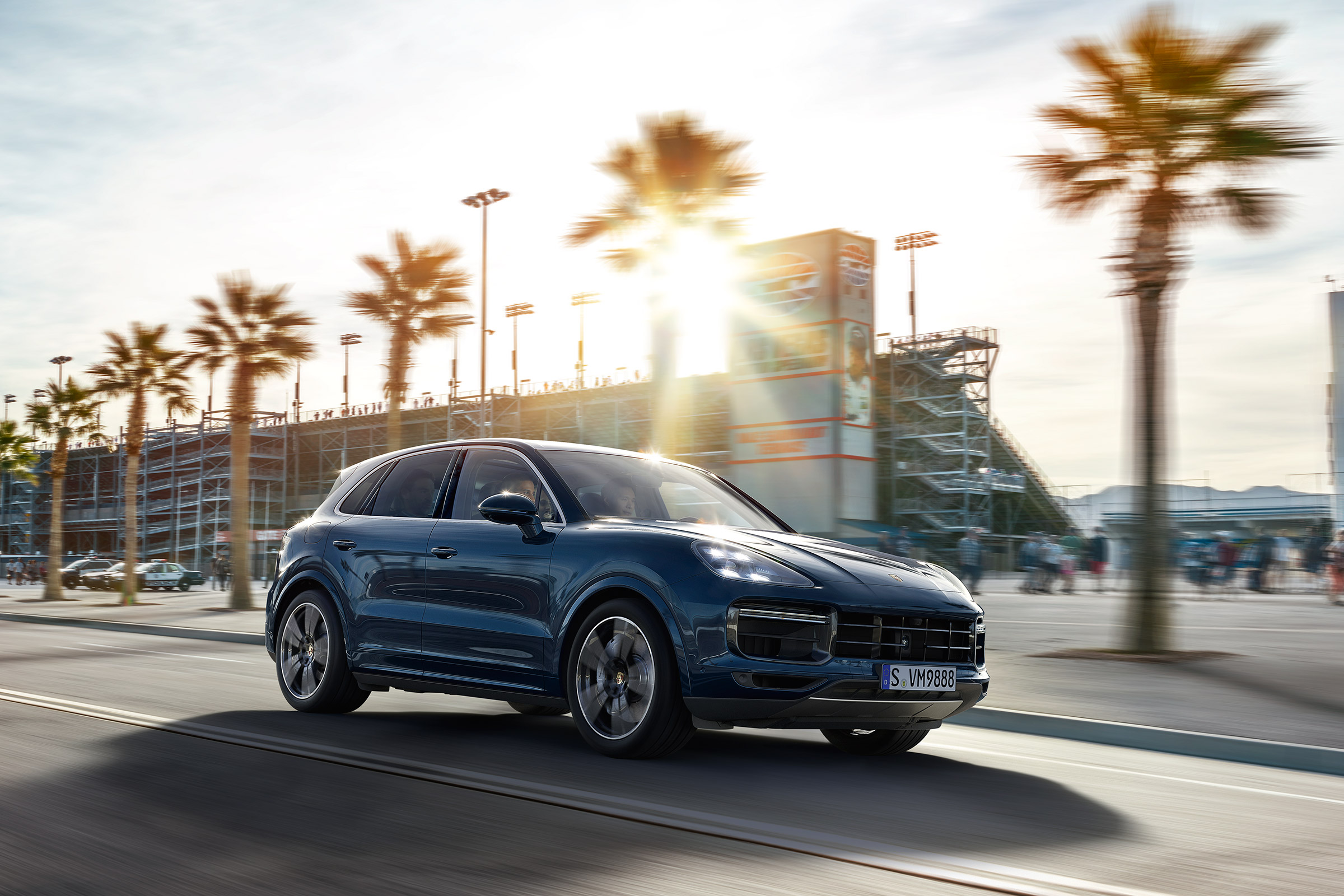 Porsche Cayenne – front quarter