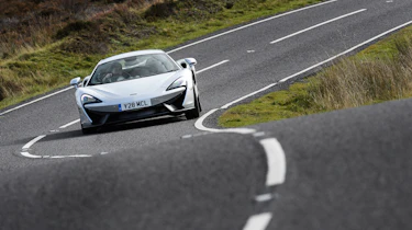 McLaren 540C – front