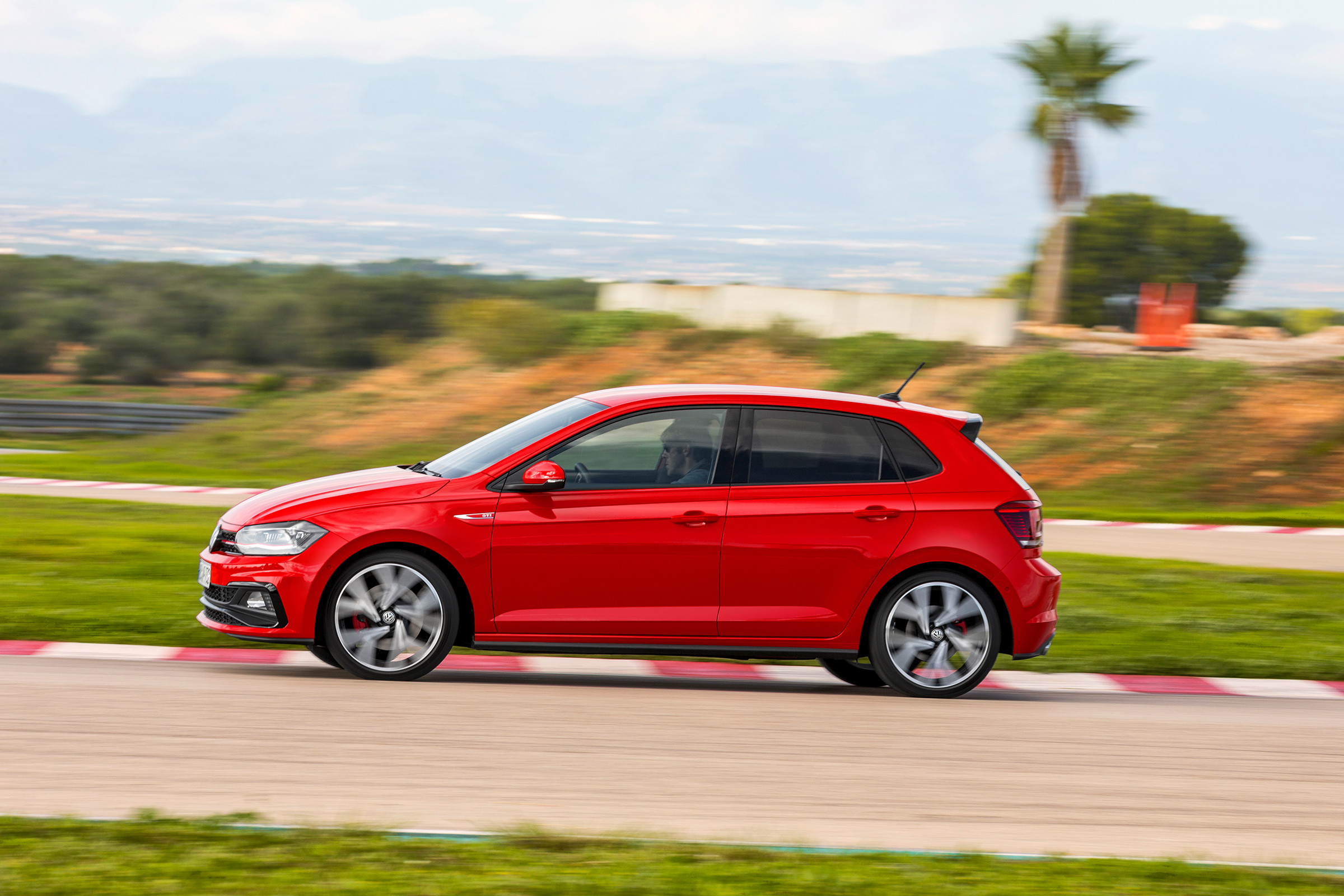 Volkswagen Polo GTI – side