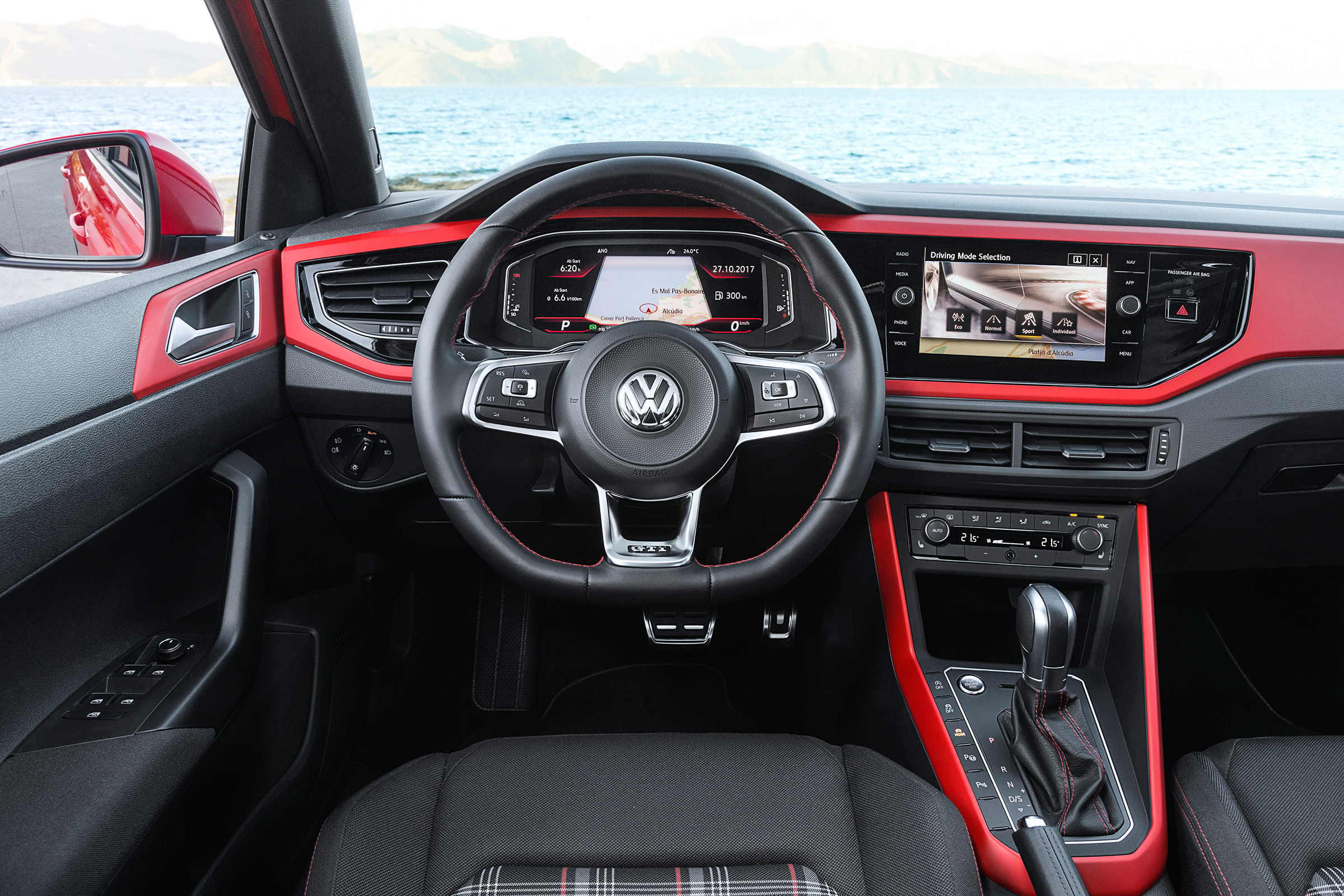 Volkswagen Polo GTI – interior