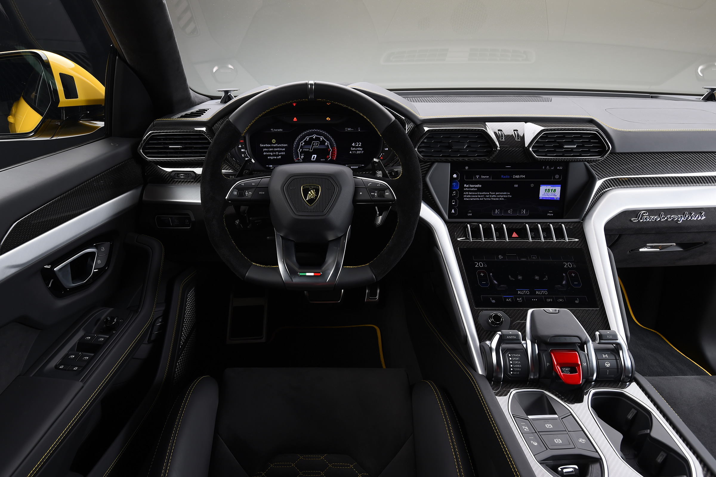 Lamborghini Urus – interior