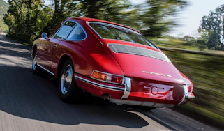 Porsche 911 barn - rear quarter