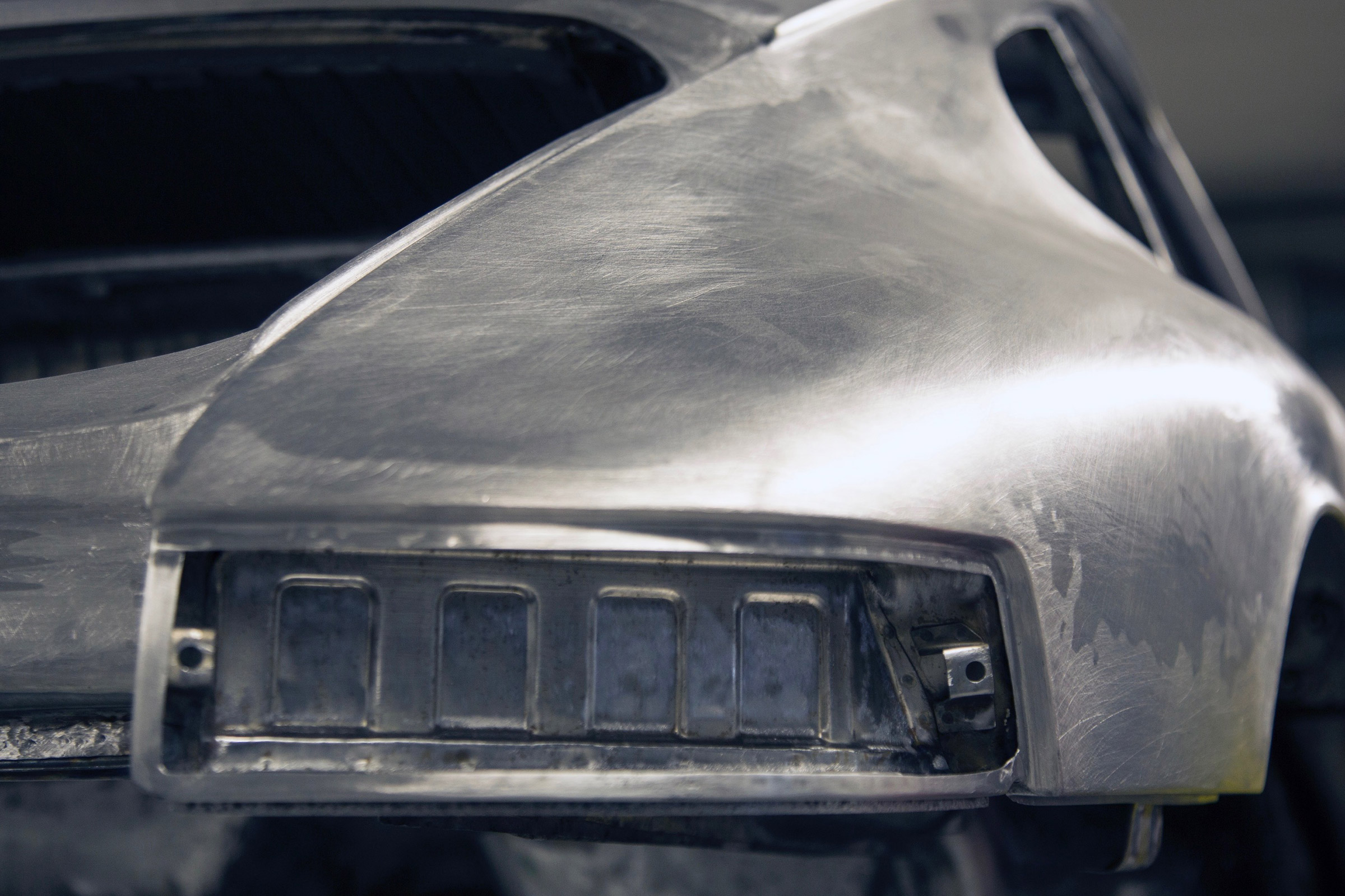 Porsche 911 barn - body