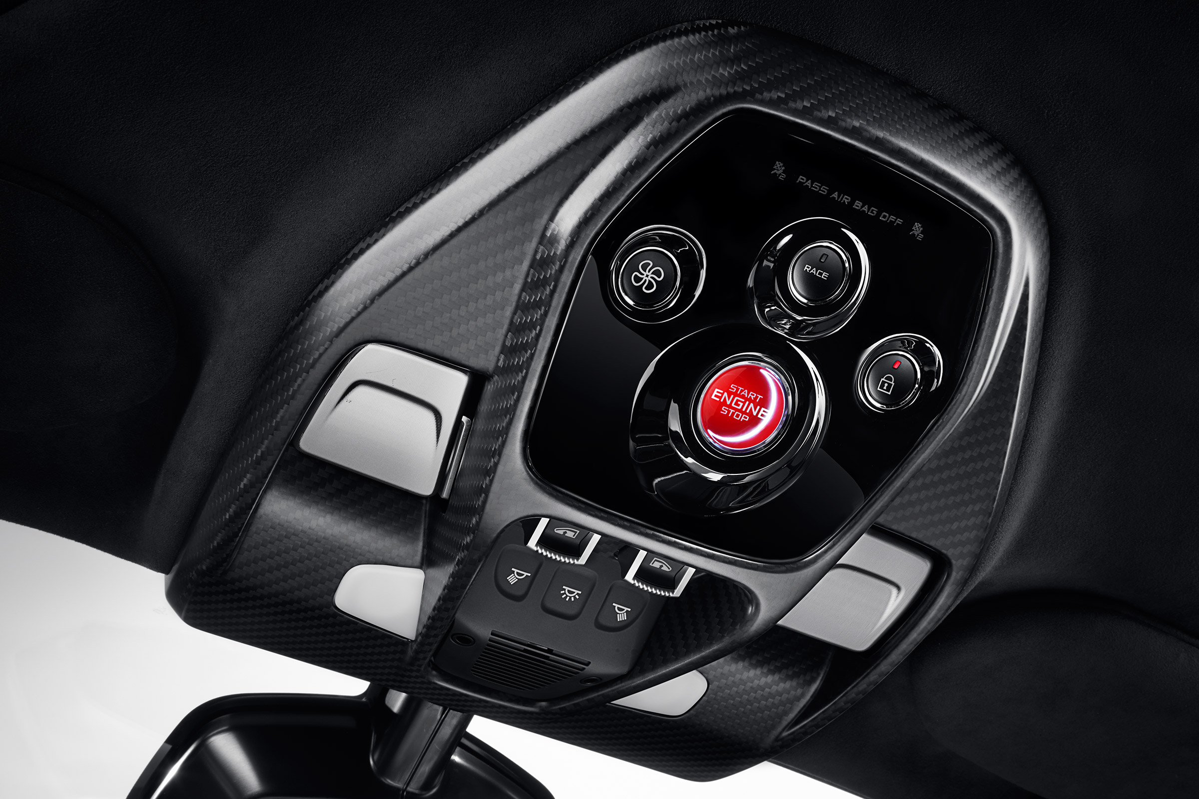 McLaren Senna - interior controls