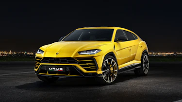 Lamborghini Urus – front quarter