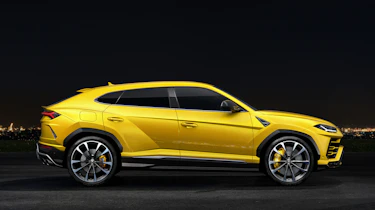 Lamborghini Urus – side