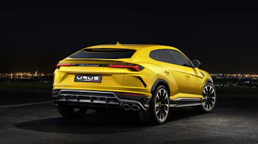 Lamborghini Urus – rear quarter