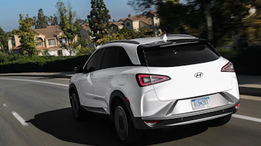 Hyundai Nexo CES – rear quarter