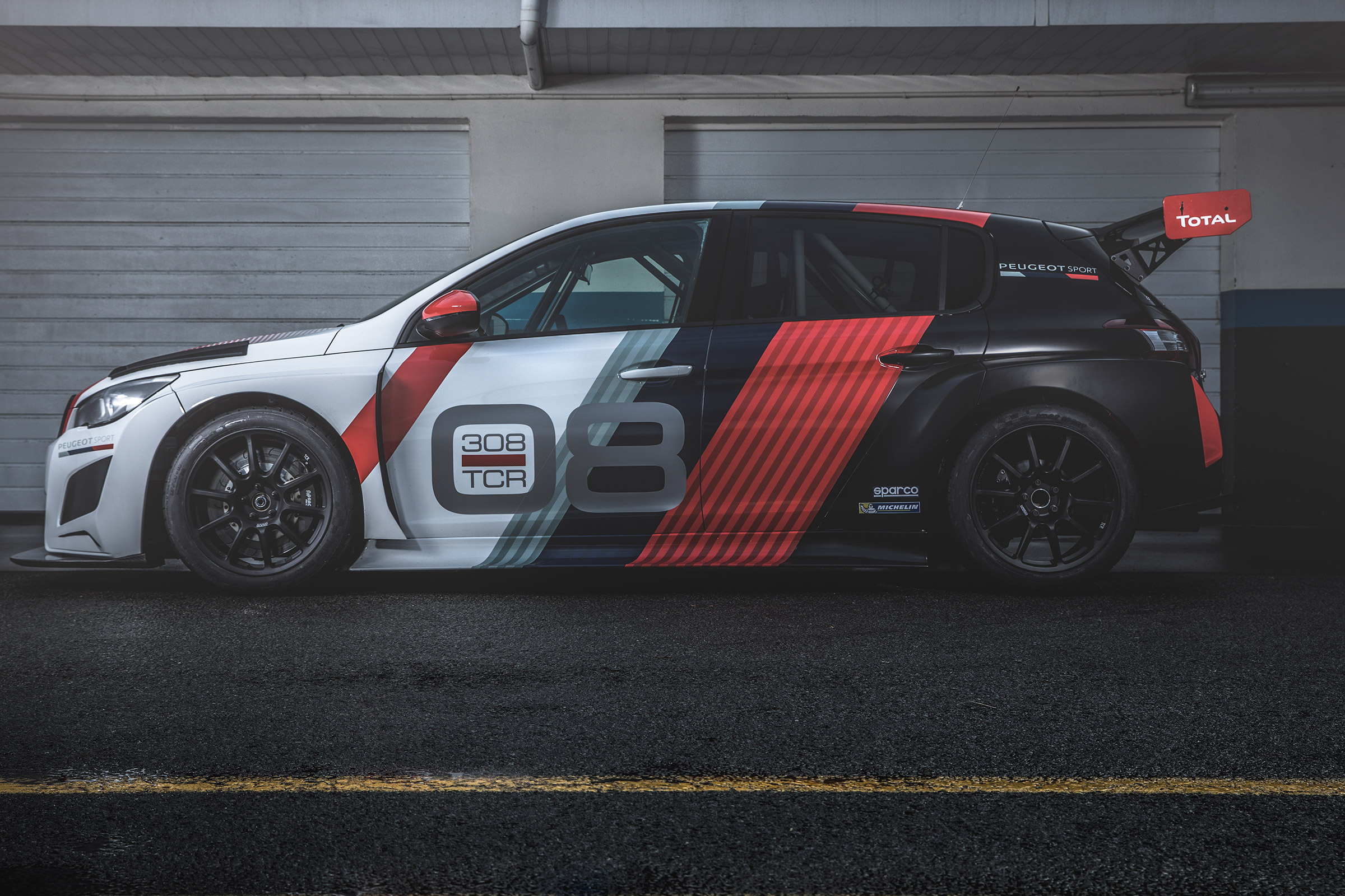 Peugeot Sport 308 TCR profile