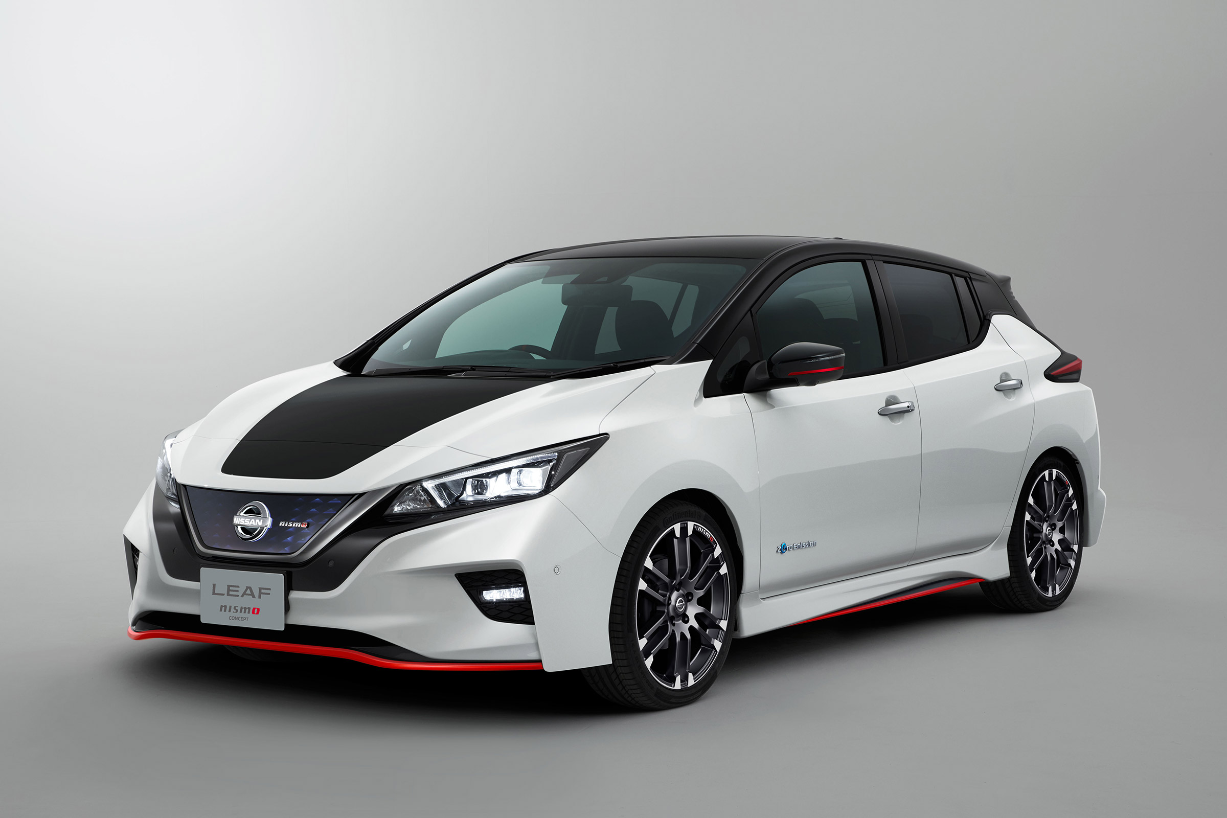 Tokyo Auto Salon - Nismo Leaf