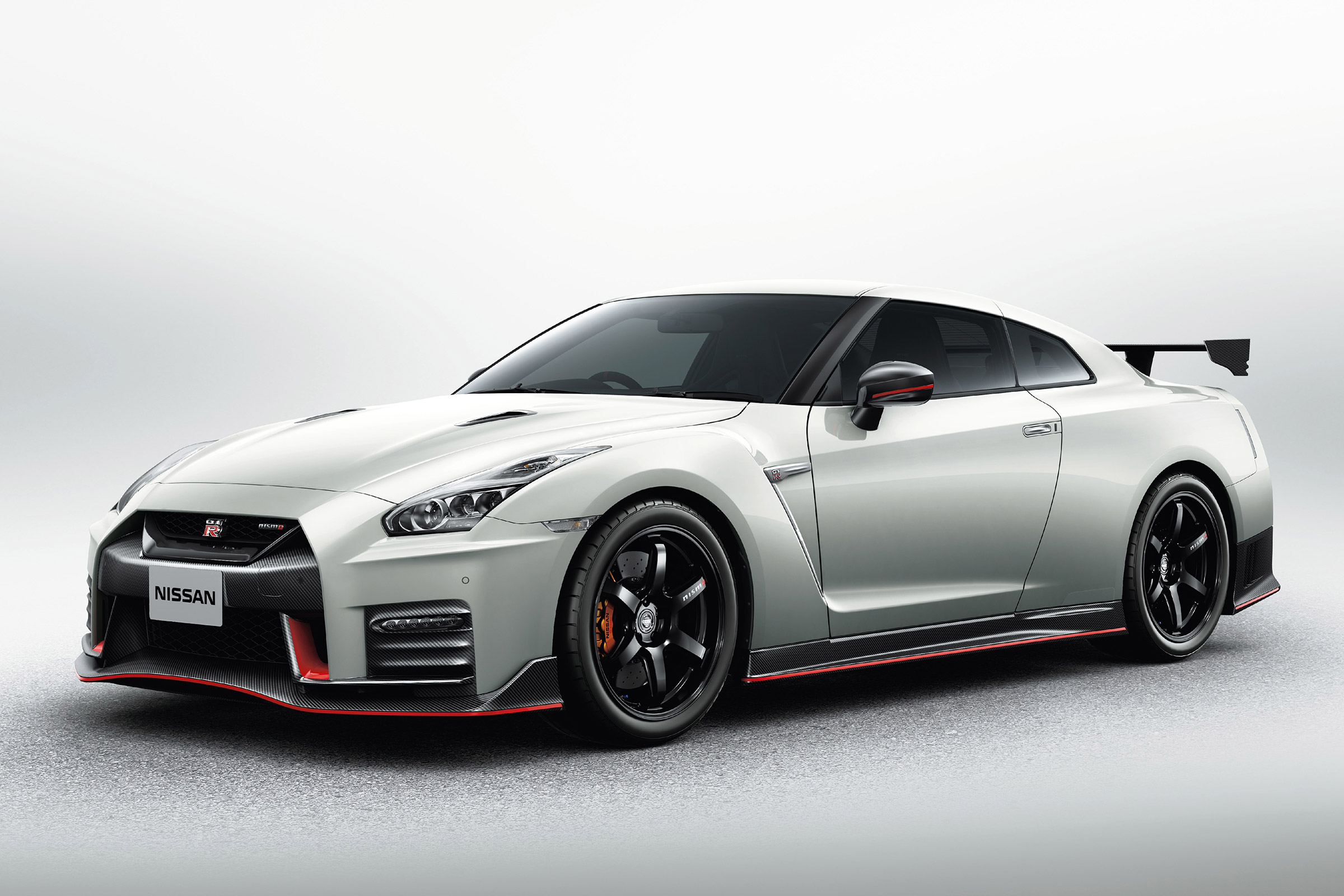 Tokyo Auto Salon - Nissan GT_R