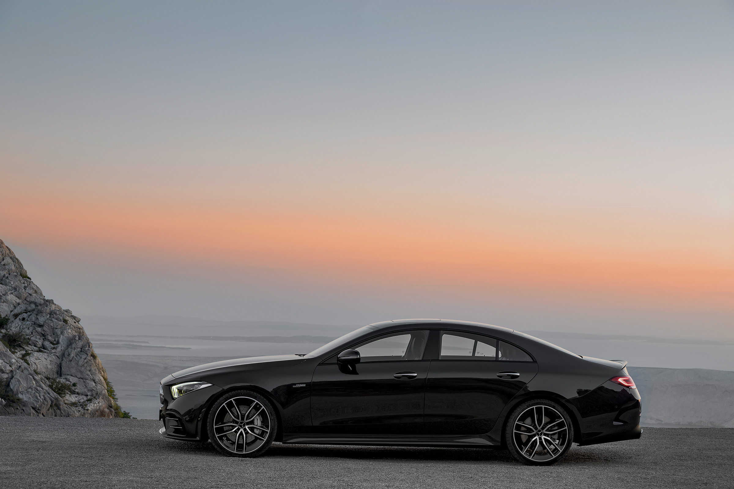 Mercedes-AMG CLS53 – side