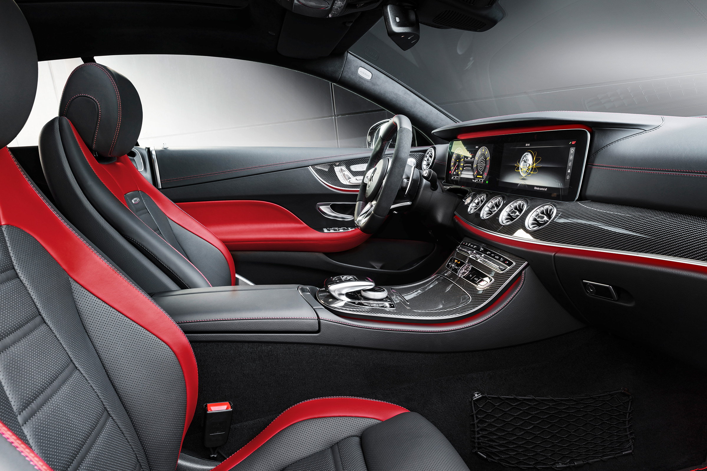 Mercedes-AMG E53 – interior