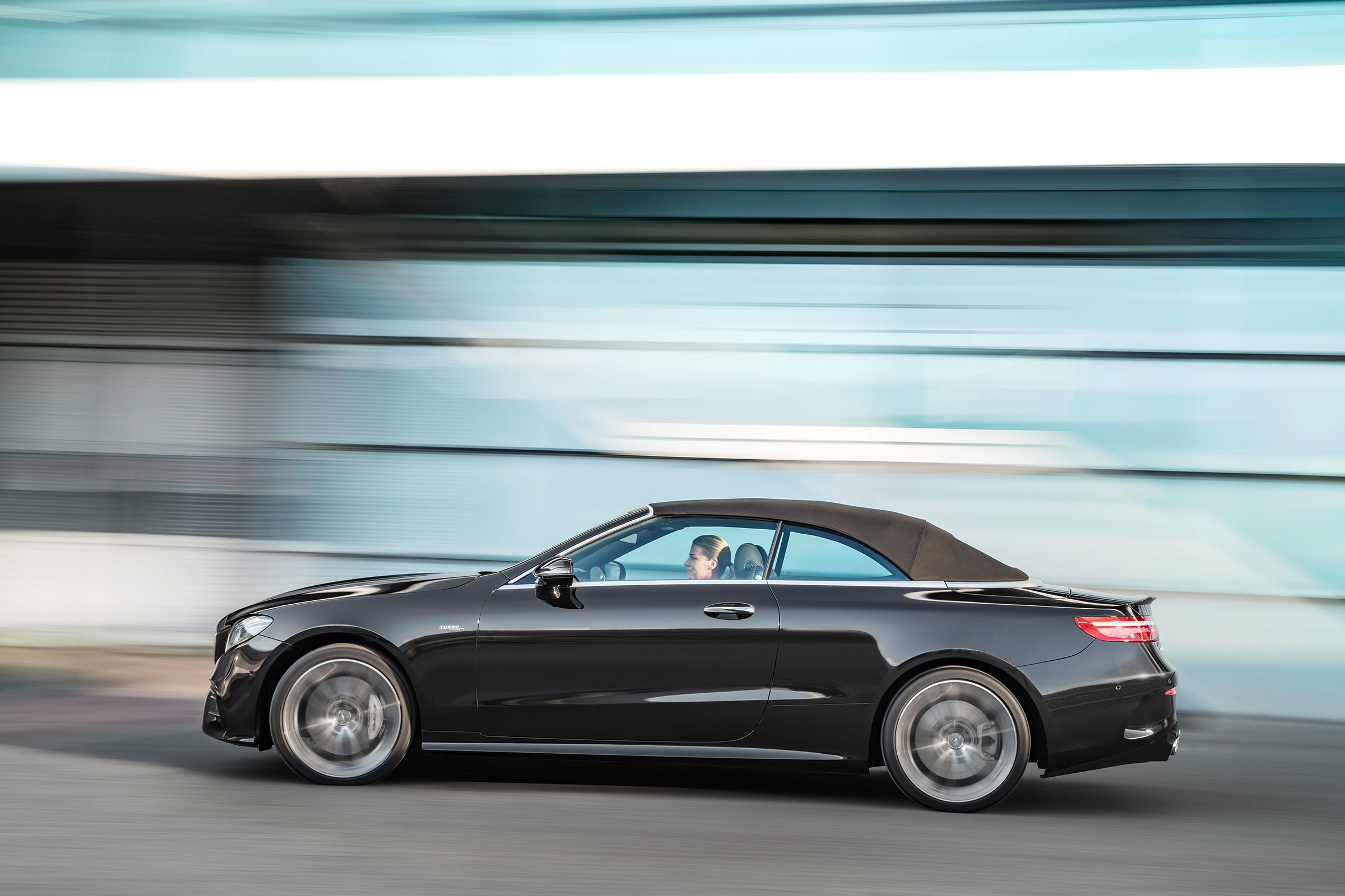 Mercedes-AMG E53 – cabriolet side