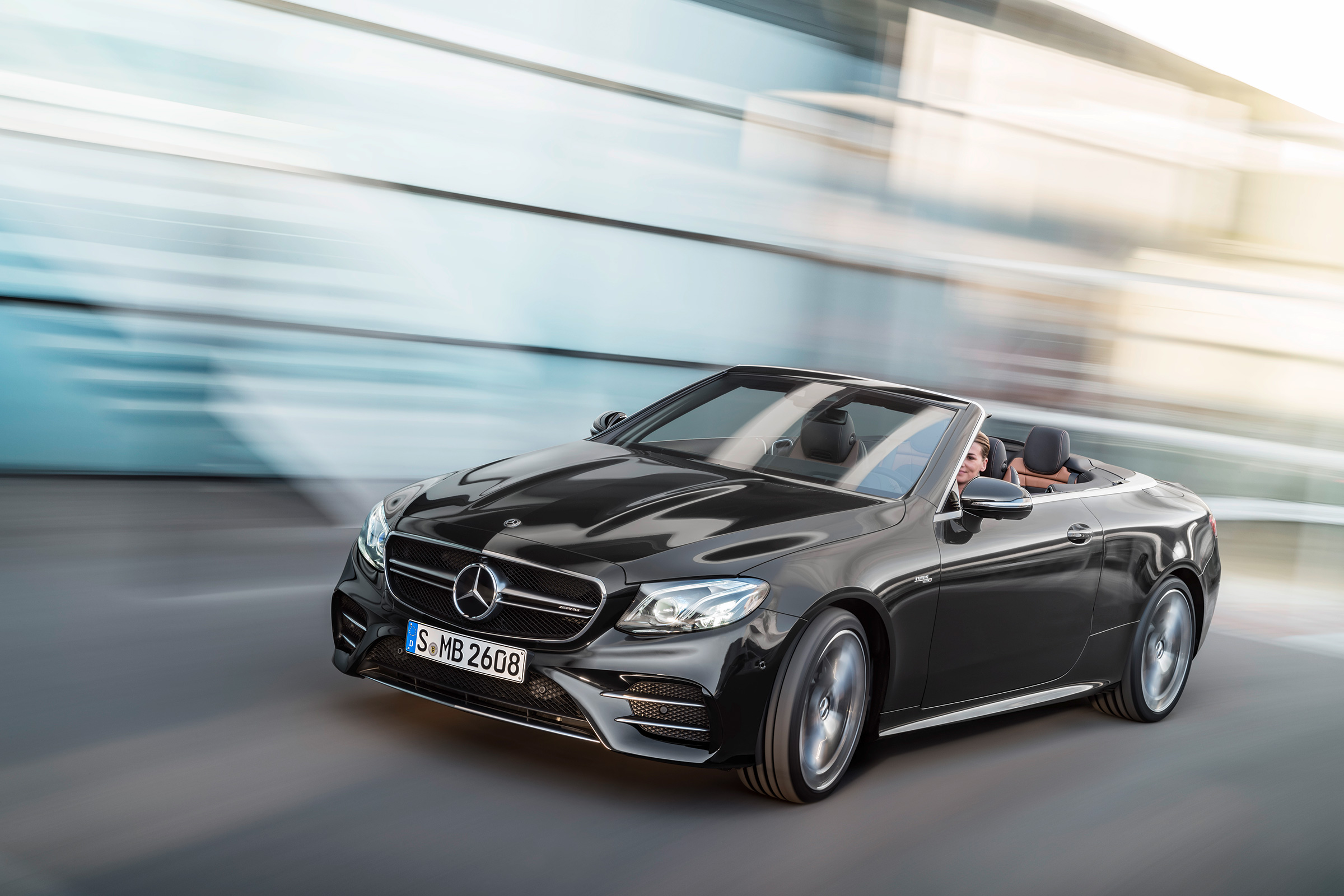 Mercedes-AMG E53 cabriolet – front quarter