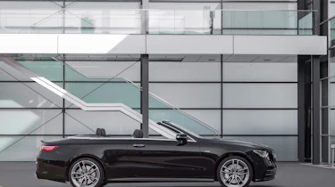 Mercedes-AMG E53 – side