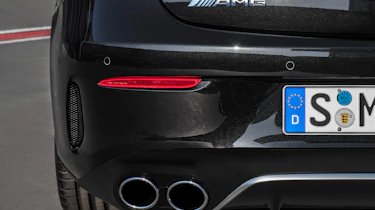 Mercedes-AMG E53 – exhaust close-up