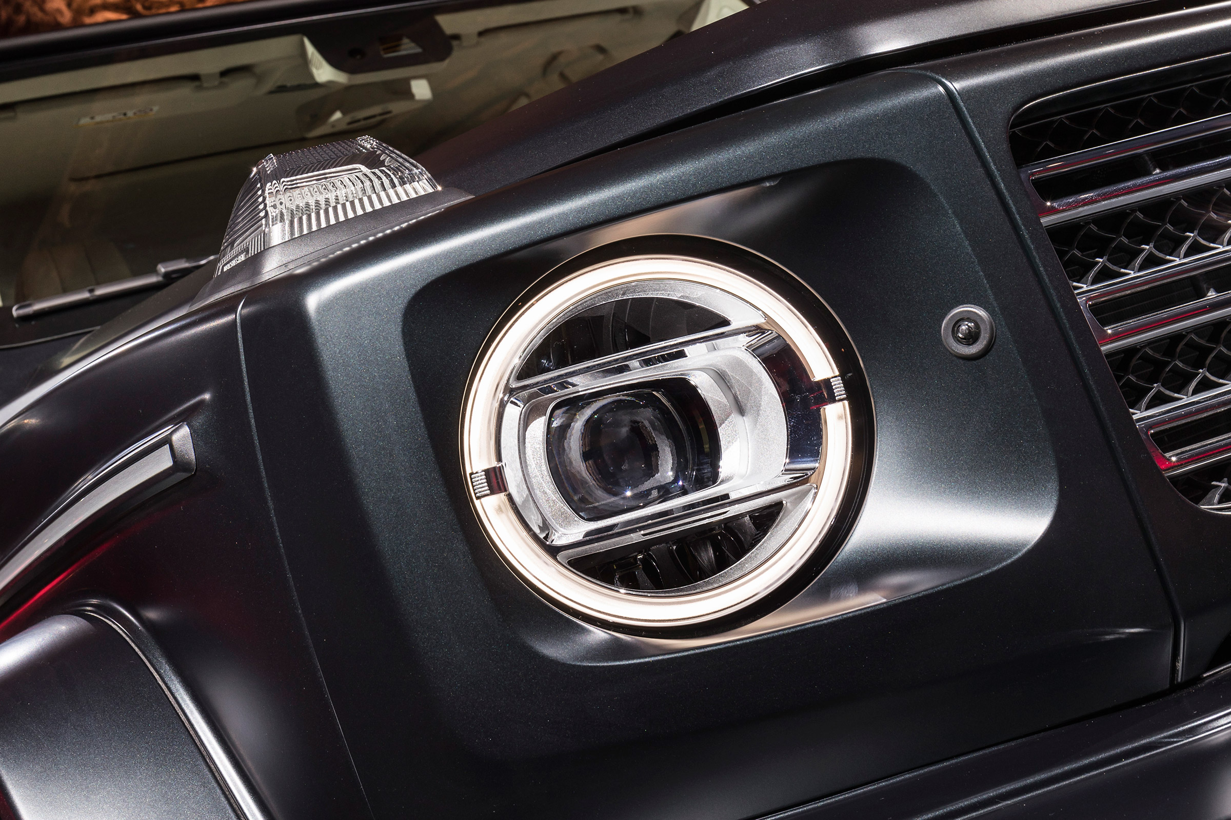 Mercedes G-Class show - headlight