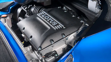 Lotus Evora GT410 - engine