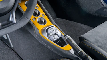 Lotus Evora GT410 - dash