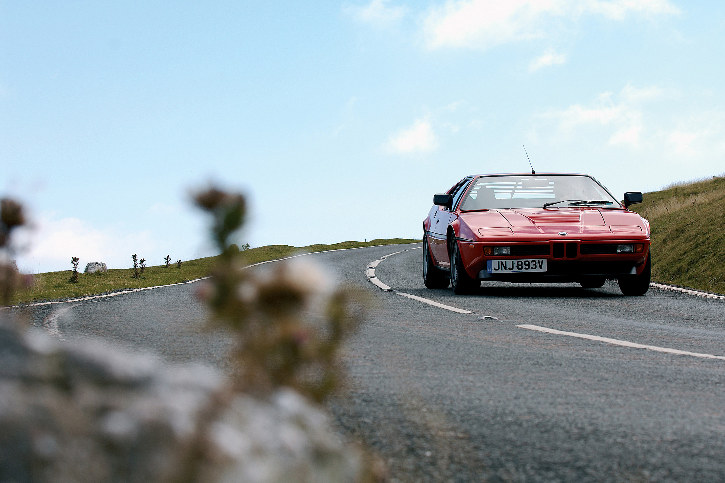 BMW M1 – front cornering