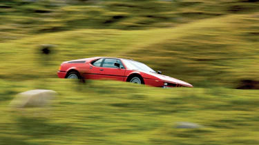 BMW M1 – side dynamic