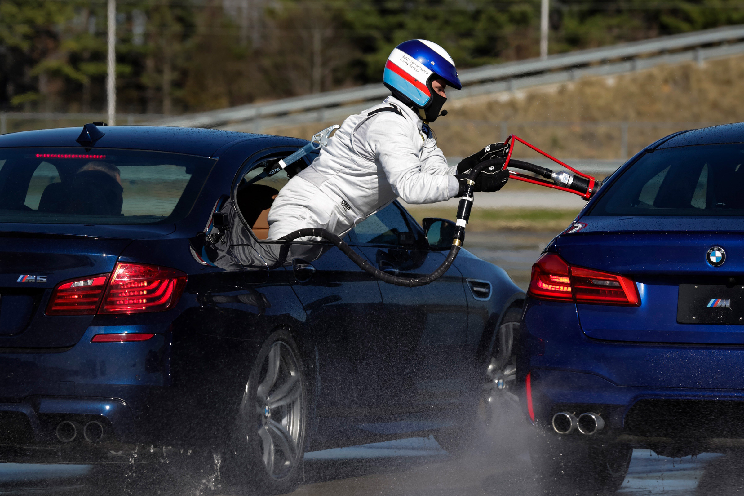 BMW M5 drift attempt - rear