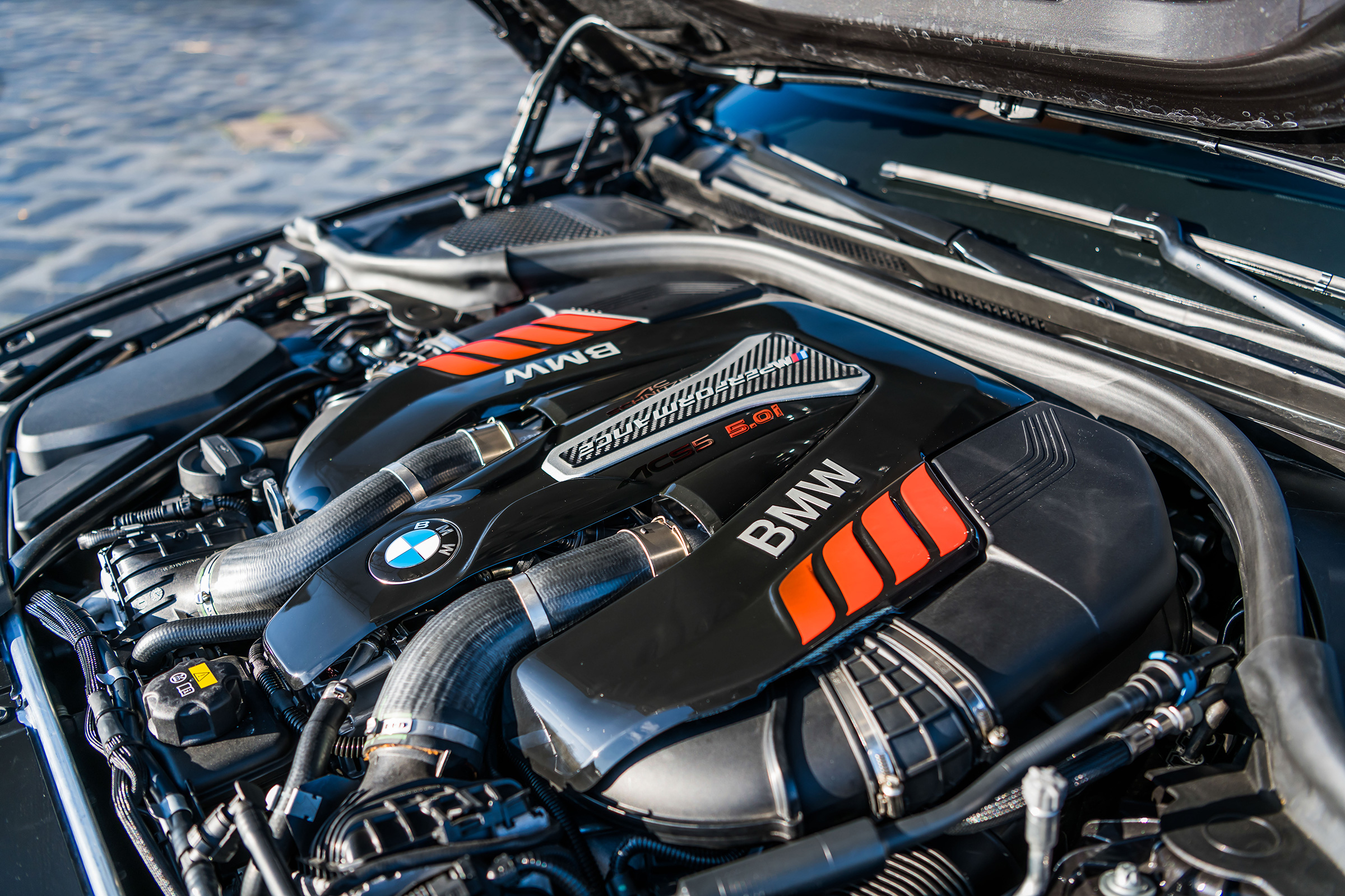 AC Schnitzer BMW M550i xDrive – engine bay