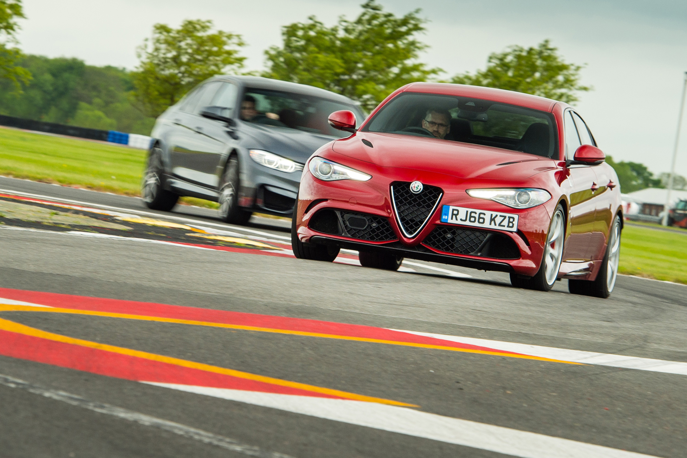 BMW M3 Competition Package &amp; Alfa Romeo Giulia Quadrifoglio – on track