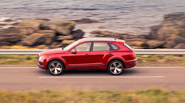Bentley Bentayga V8 petrol - profile