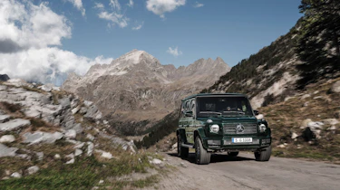Mercedes G-Class press - front