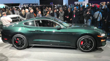 Ford Mustang Bullitt – side