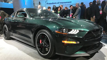 Ford Mustang Bullitt – front quarter