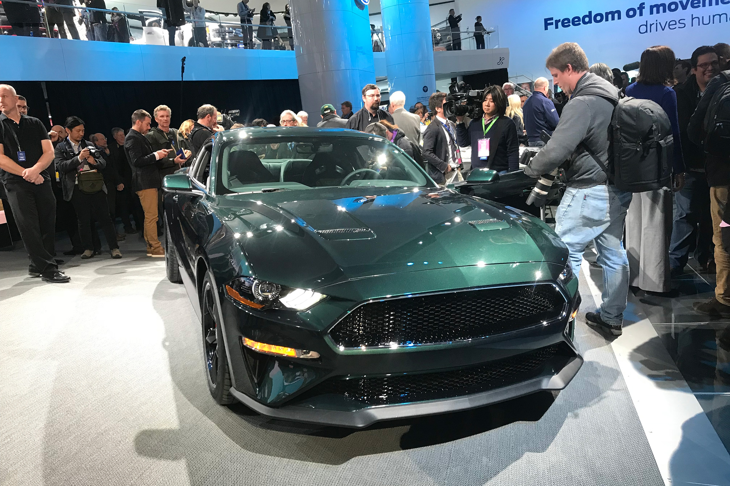 Ford Mustang Bullitt – front