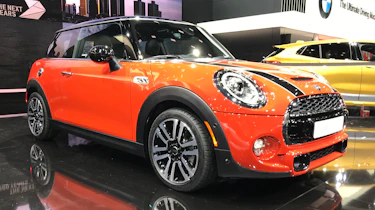 Mini Cooper facelift - front quarter