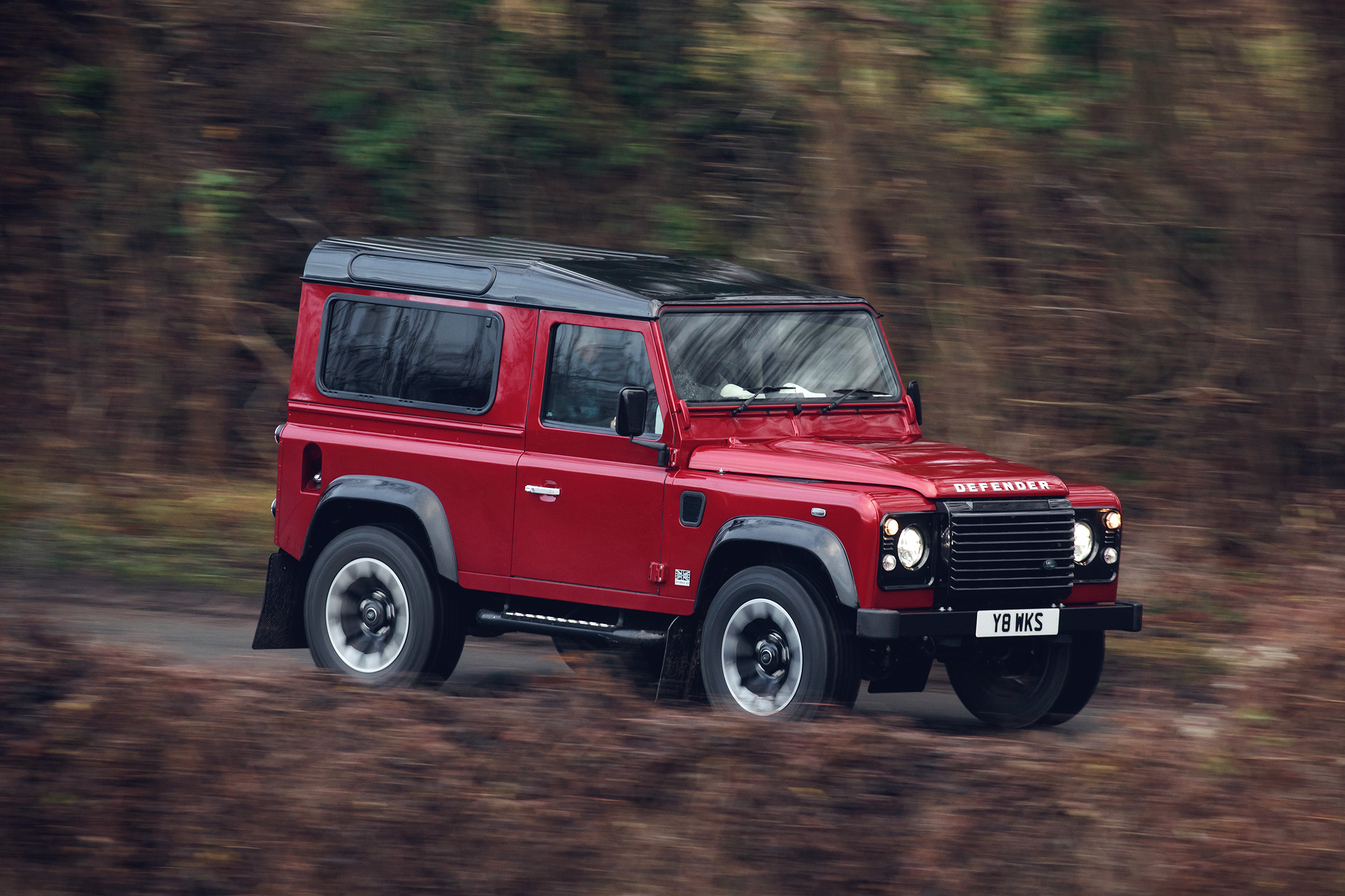 Land Rover Defender Works V8 – front quarter
