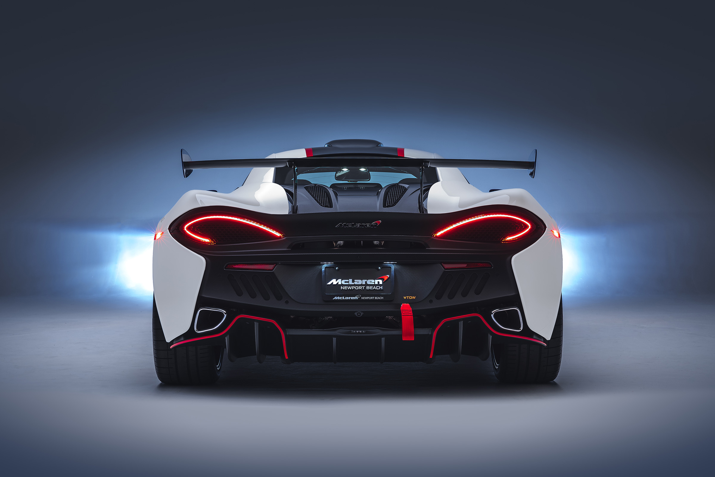 McLaren MSO X – rear