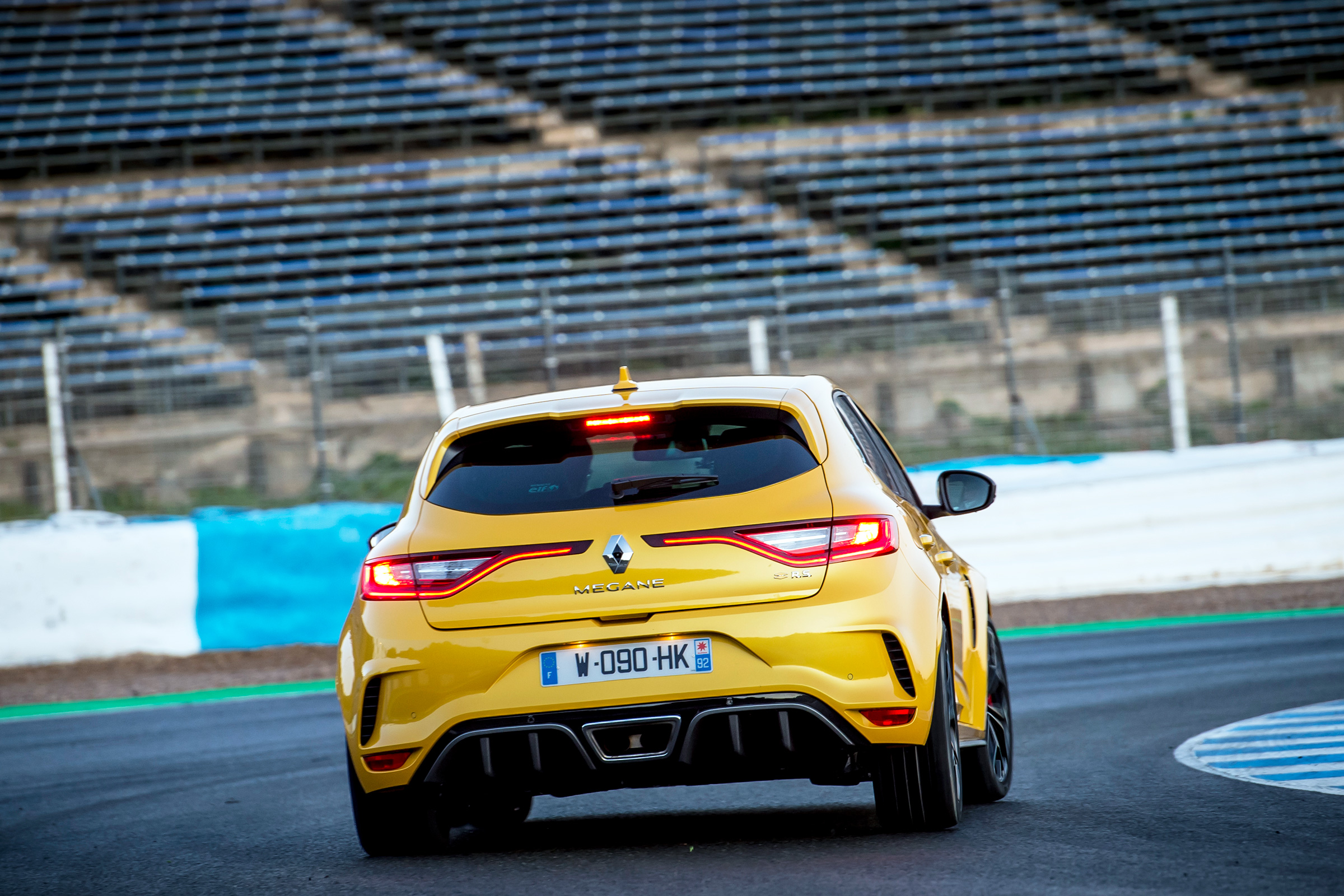 Renault Megane R.S. – rear cornering 