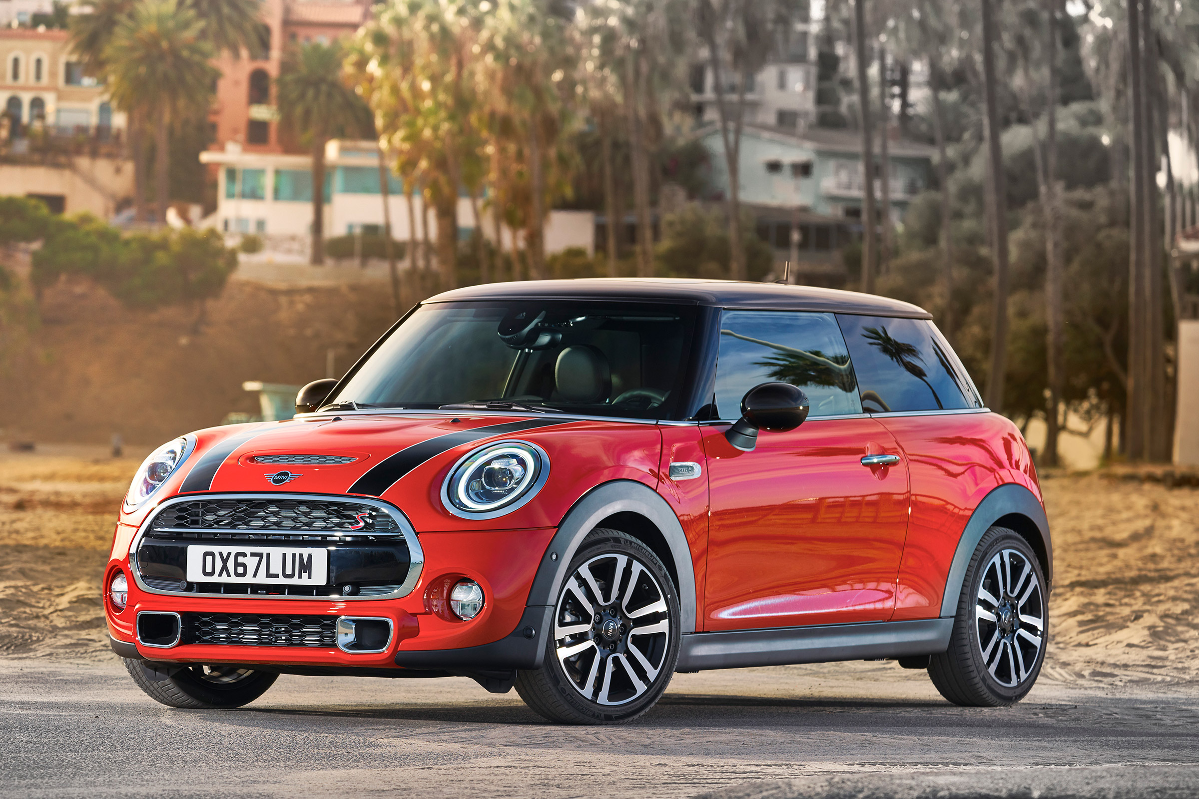 Mini Cooper facelift - front quarter