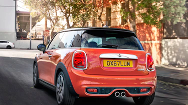 Mini Cooper facelift - rear quarter