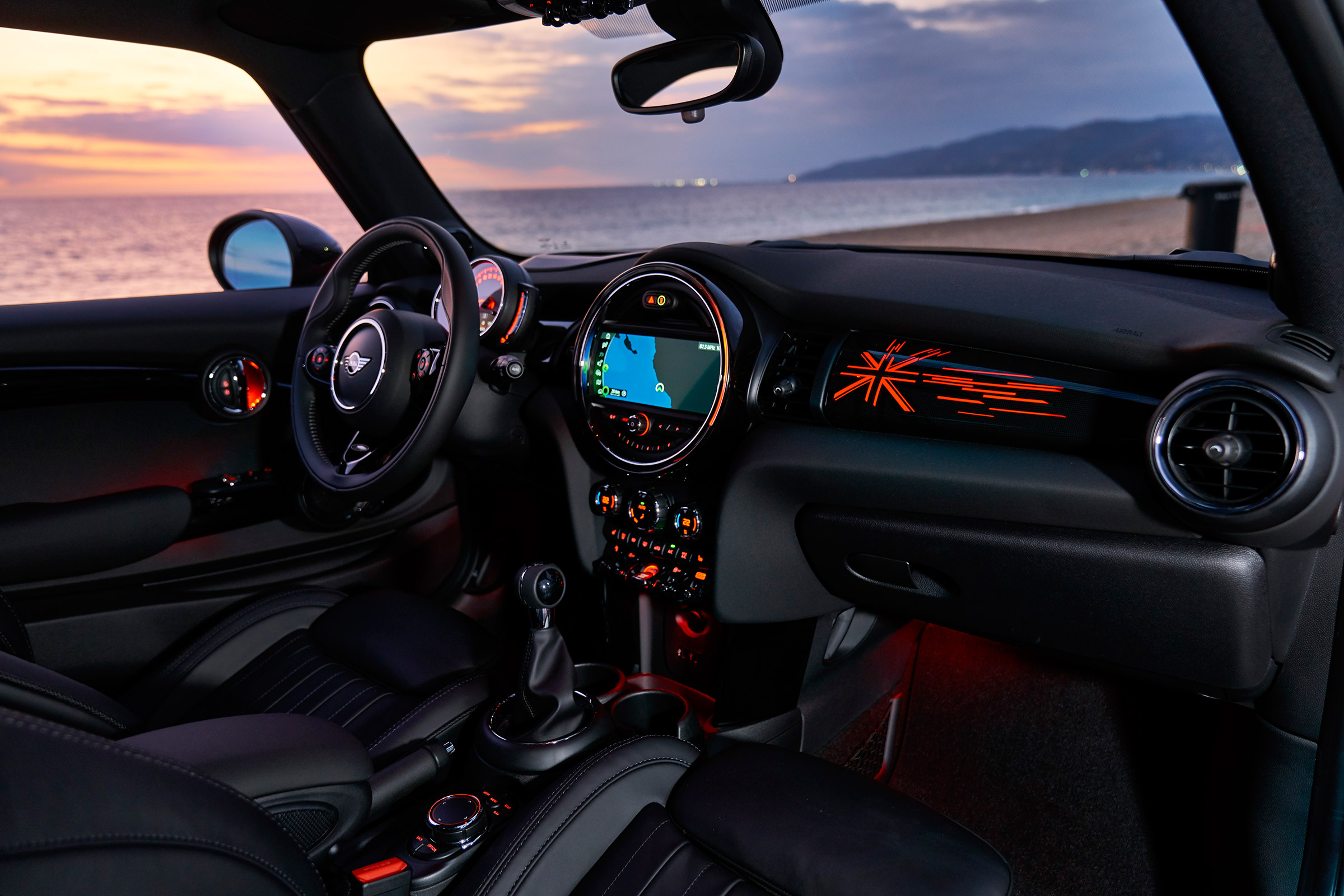 Mini Cooper facelift - interior