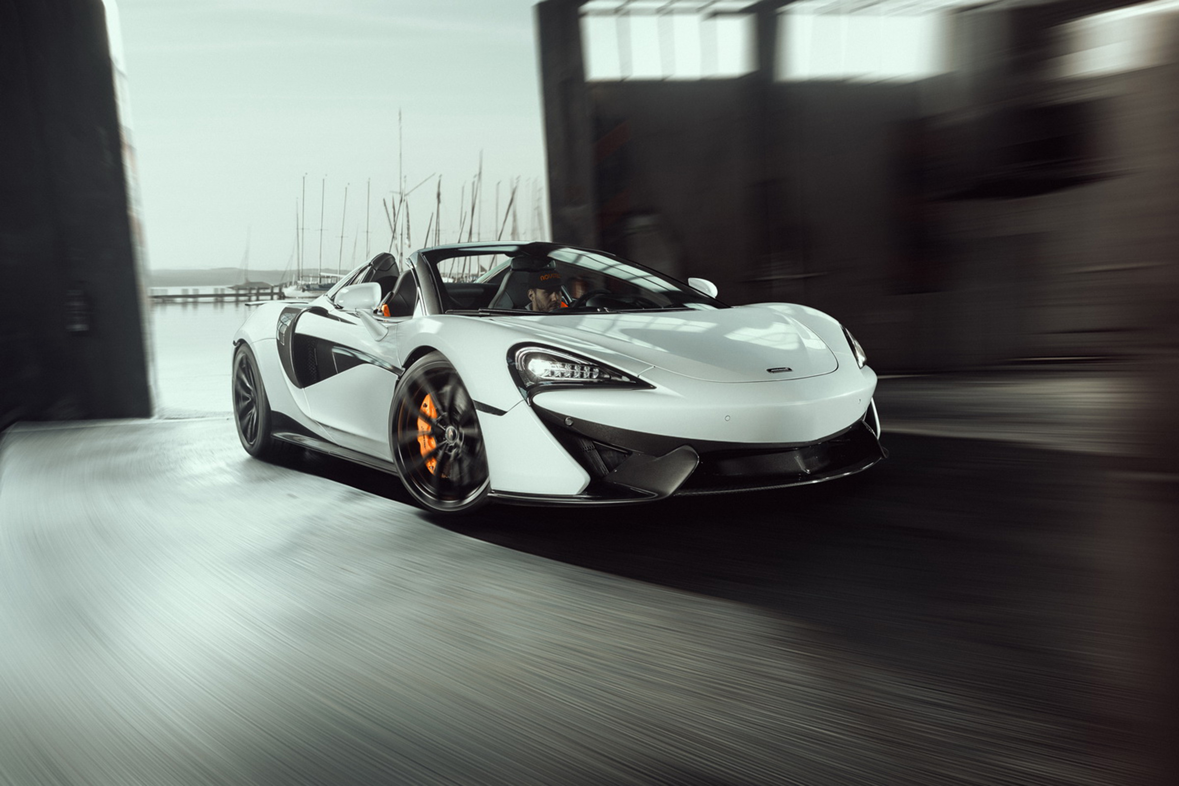 Novitec McLaren 570S Spider – front quarter