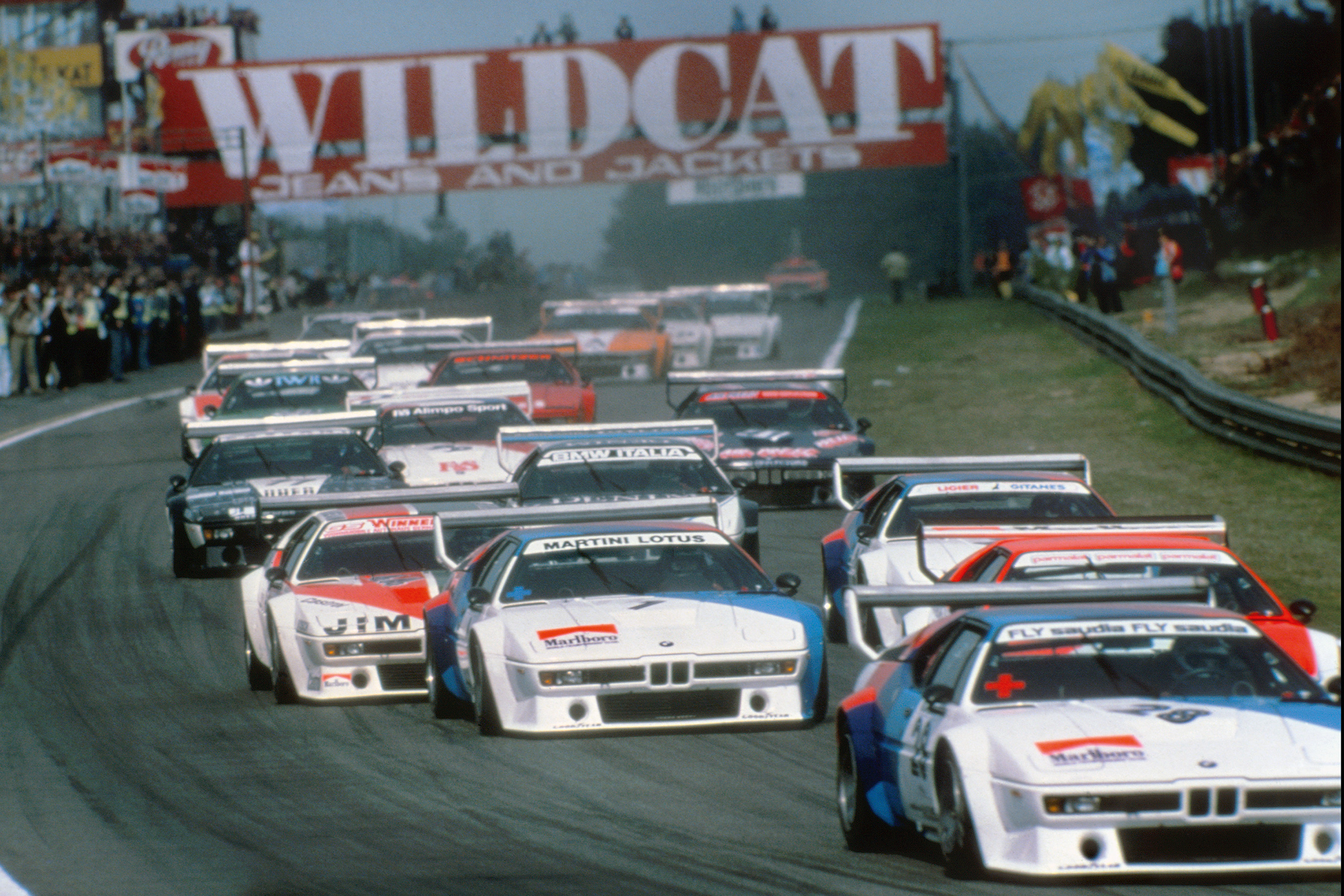 BMW M1 Pro car series